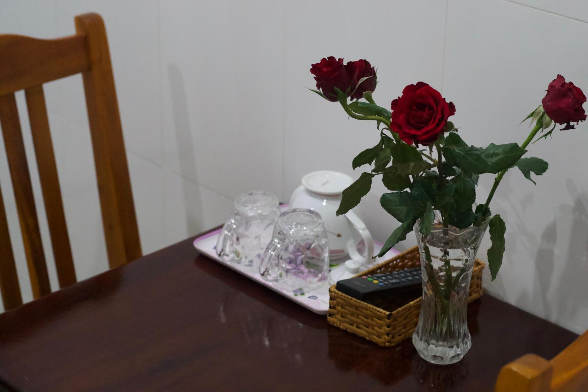 Duong Hieu Guesthouse Дуонг-Донг Экстерьер фото
