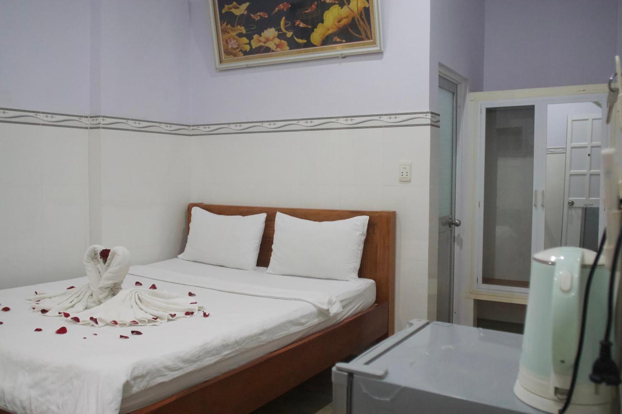 Duong Hieu Guesthouse Дуонг-Донг Экстерьер фото