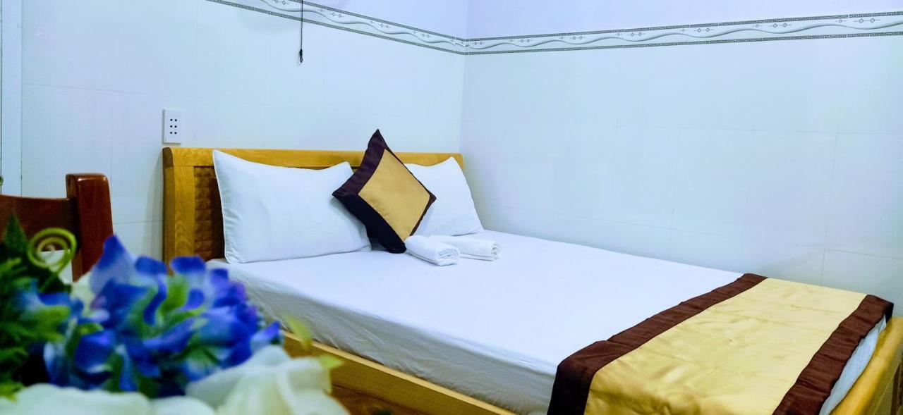 Duong Hieu Guesthouse Дуонг-Донг Экстерьер фото